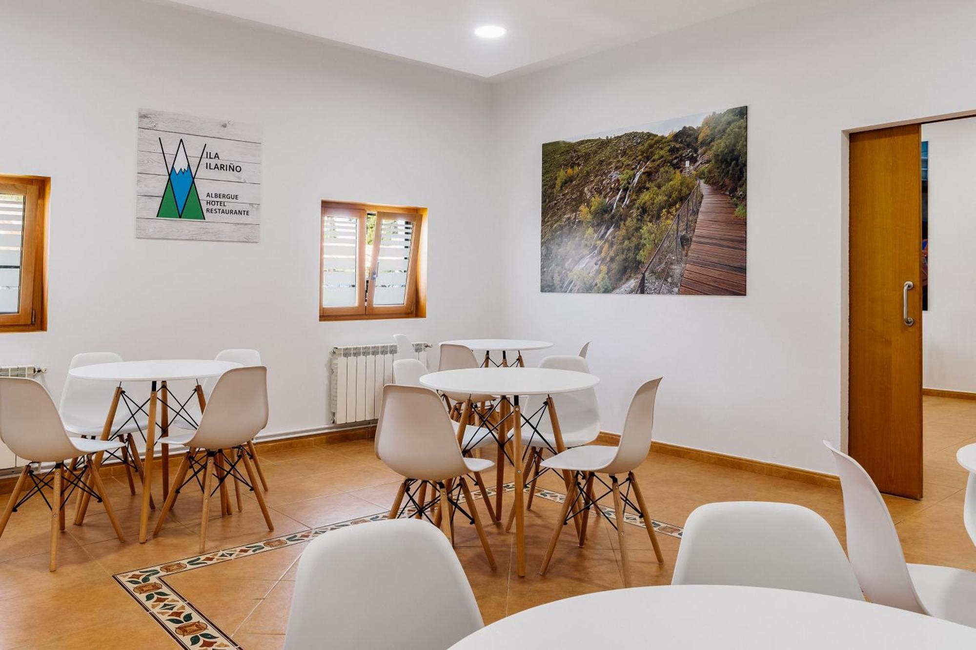 Vila Vilarino Albergue Hotel & Restaurante コマルカ・デ・オウレンセ エクステリア 写真