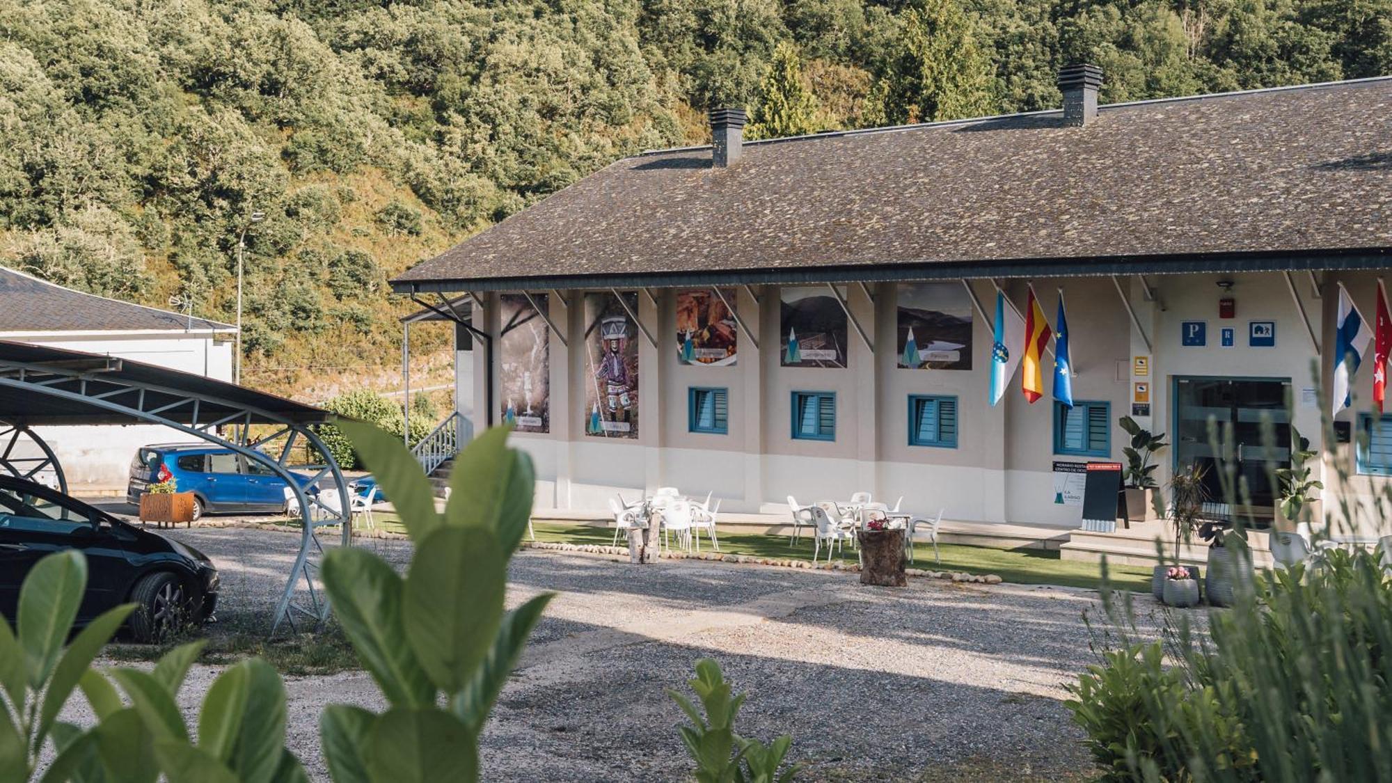 Vila Vilarino Albergue Hotel & Restaurante コマルカ・デ・オウレンセ エクステリア 写真